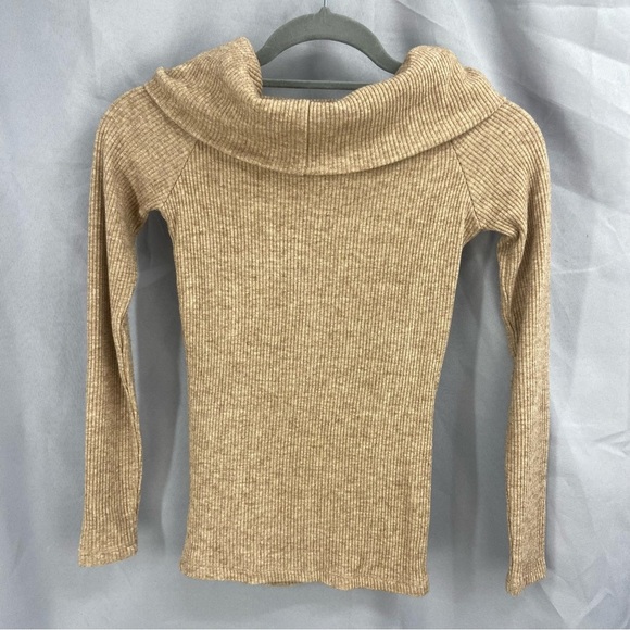 The Noli Shop Foldover Knit Top Ribbed Cowl Neck Sweater Size XS NWT - Picture 6 of 7